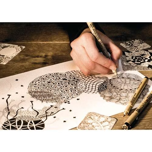 PIGMA® Micron™ Set mit 6 Finelinern + 1 Brush Pen